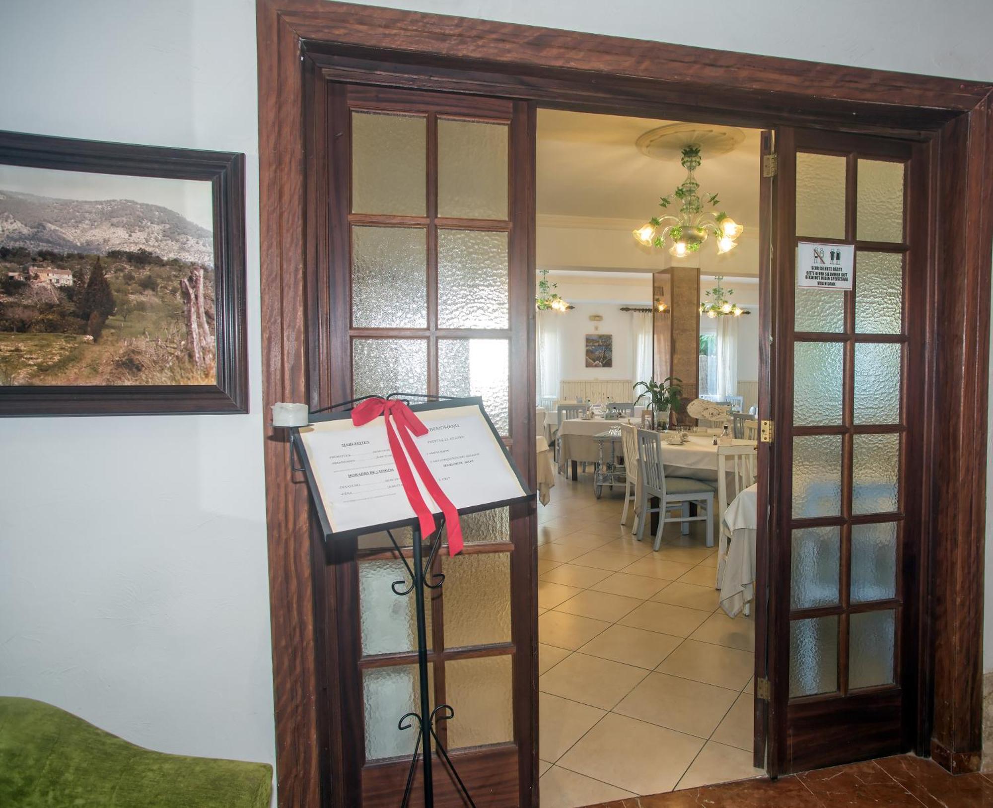 קולוניה סנט ג'ורדי Hotel Martorell By Mhr מראה חיצוני תמונה