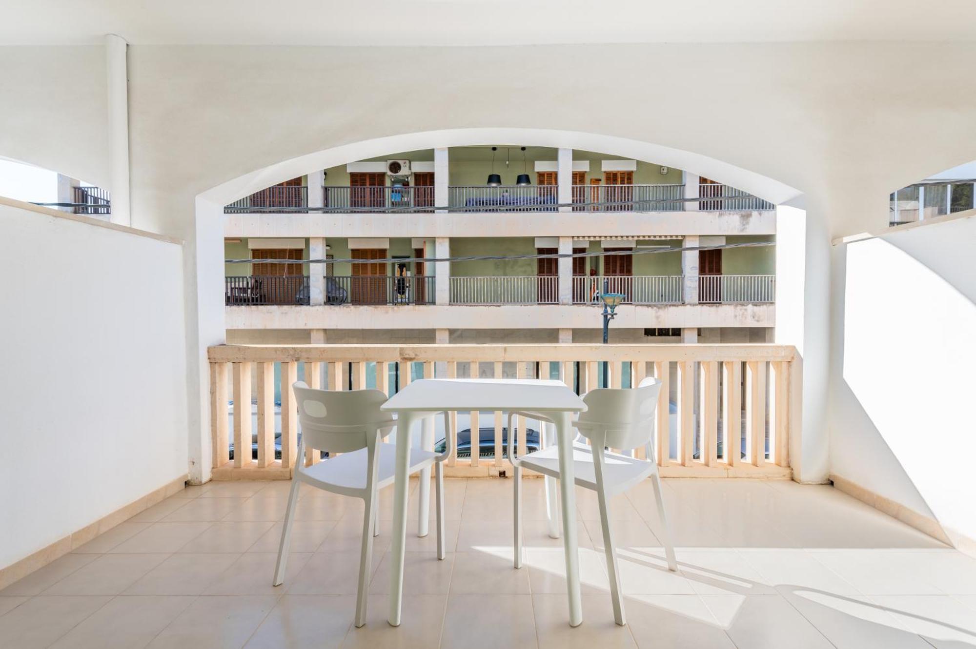 קולוניה סנט ג'ורדי Hotel Martorell By Mhr מראה חיצוני תמונה