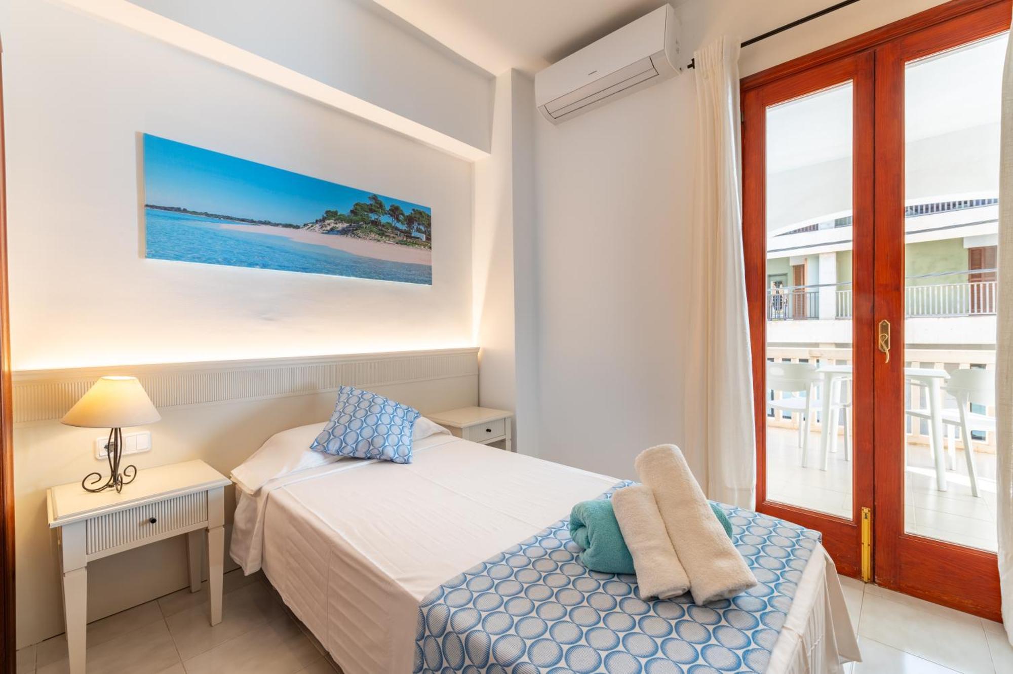 קולוניה סנט ג'ורדי Hotel Martorell By Mhr מראה חיצוני תמונה